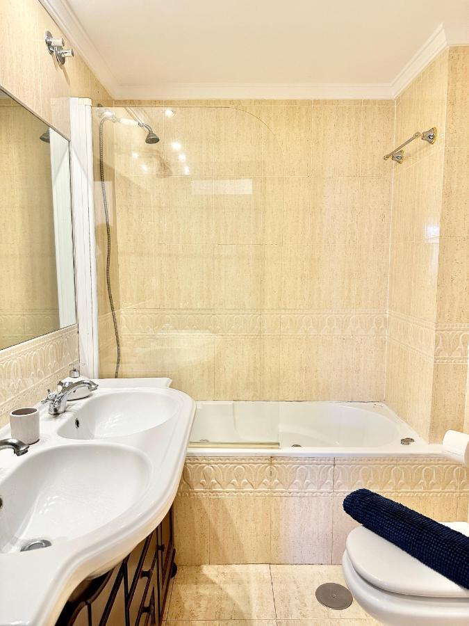 Family Home Near The Beach - Eaw Homes Marbella Esterno foto